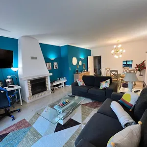 Luxury Modern T2 Ocean View - Free Parking - Pool Apartment